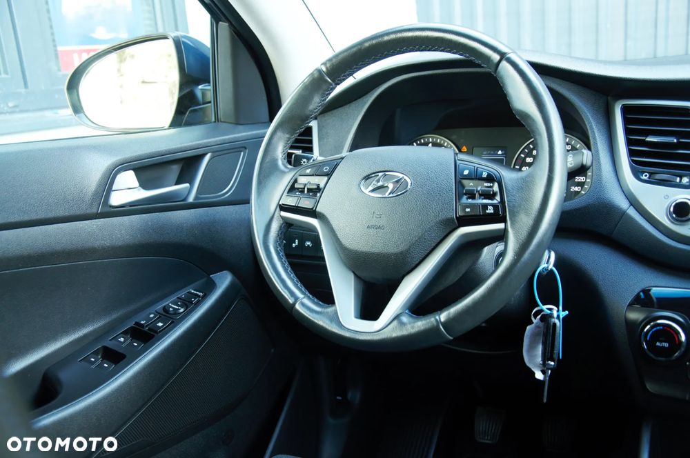 Hyundai Tucson 1.6 GDI BlueDrive GO 2WD - 16