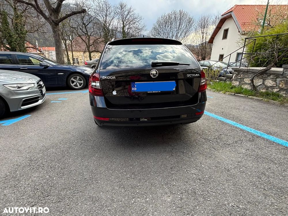 Skoda Octavia 1.6 TDI DSG Ambition - 12
