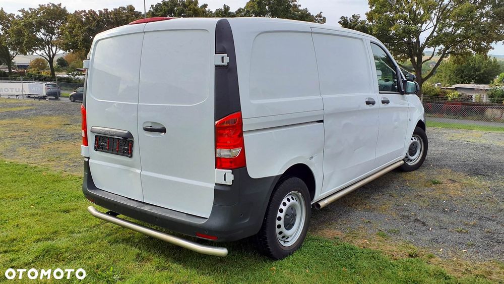 Mercedes-Benz Vito Furgon 114 CDI kompakt FWD - 4