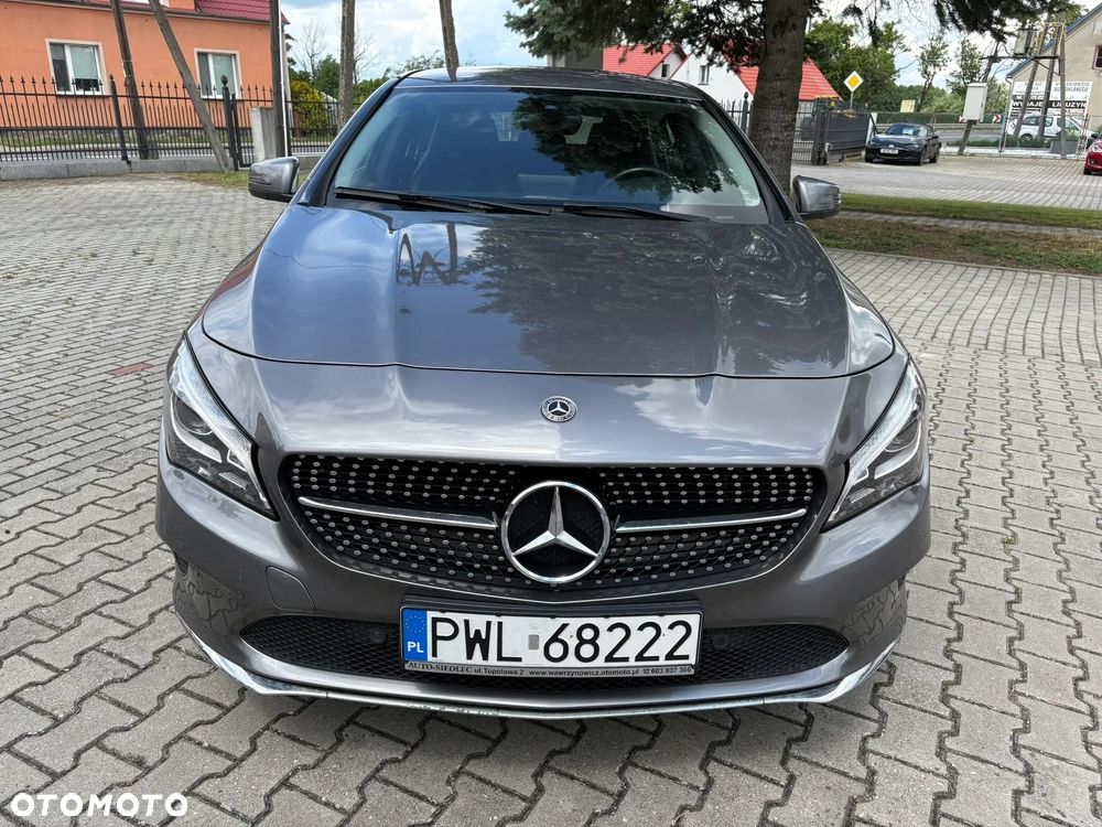 Mercedes-Benz CLA - 9