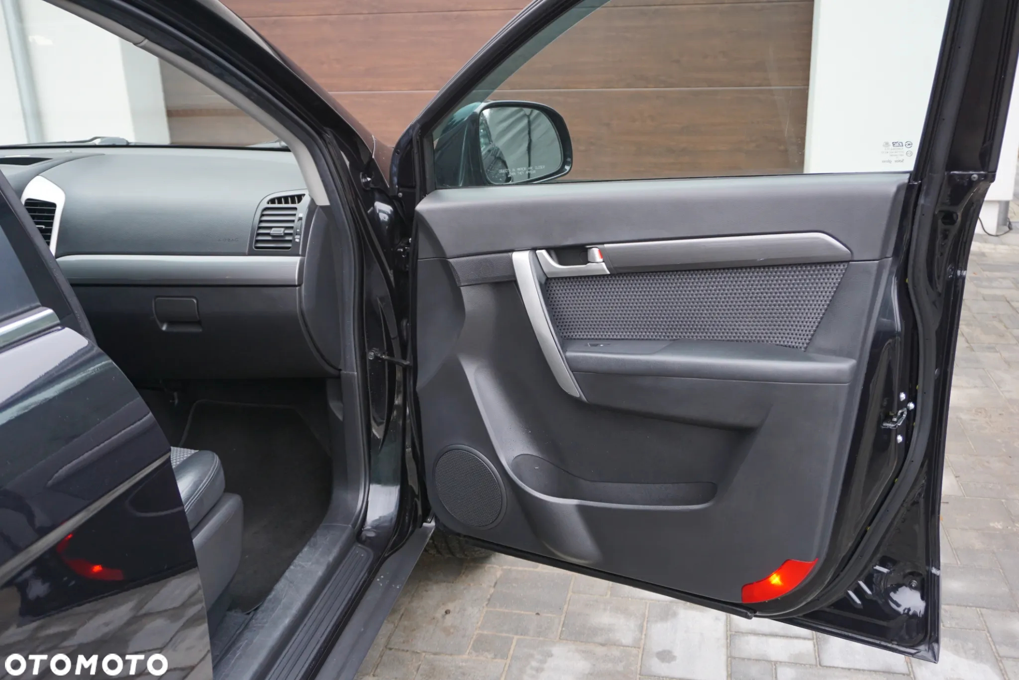 Chevrolet Captiva 2.4 2WD 7 Sitzer LS - 20
