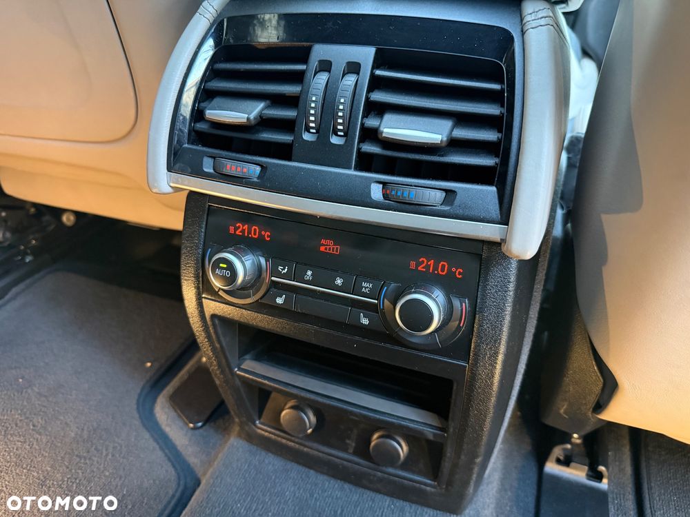 BMW X5 xDrive30d - 13