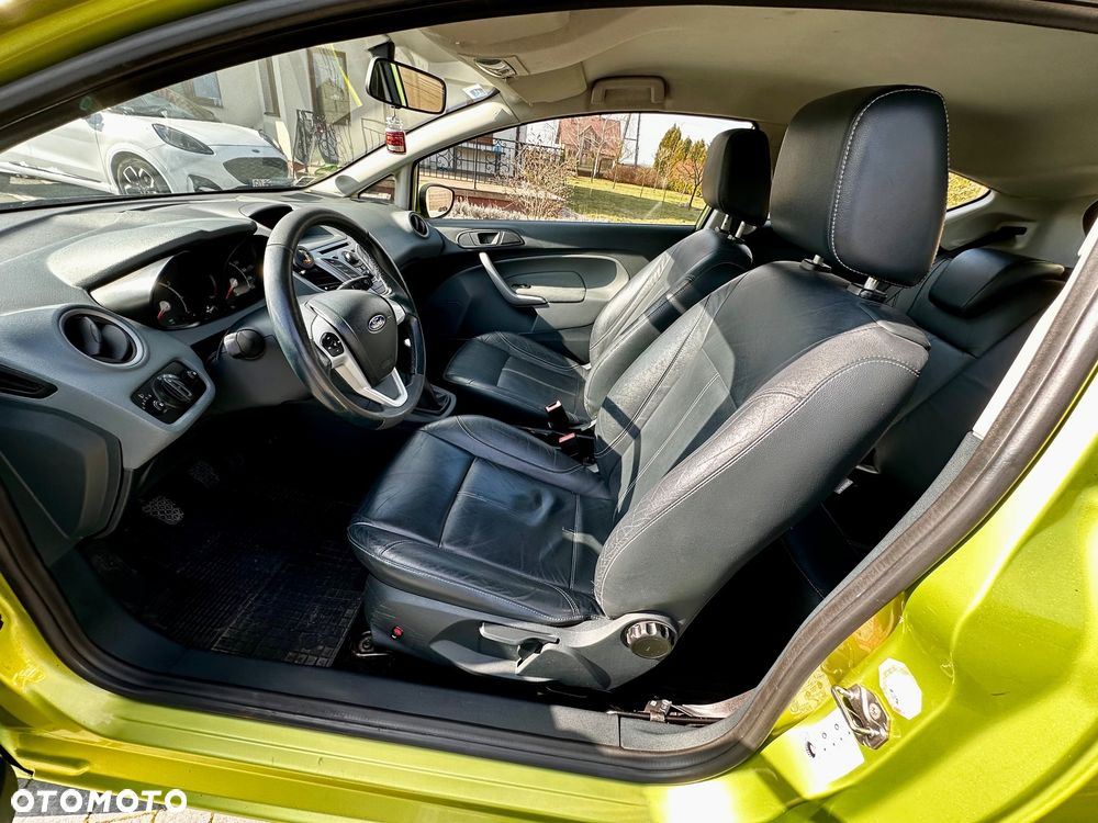 Ford Fiesta 1.4 Silver X - 14