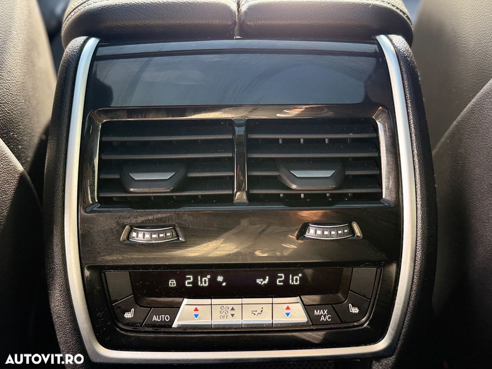 BMW X5 xDrive40i - 23