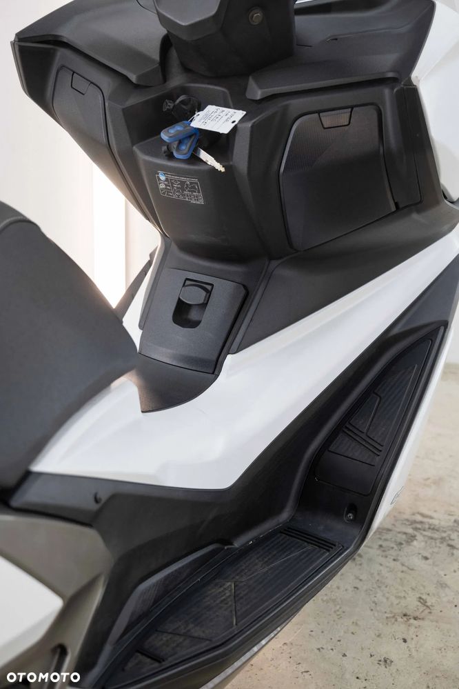Kymco Xciting - 22