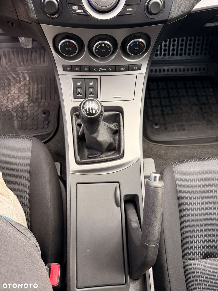 Mazda 3 1.6 Exclusive + - 13