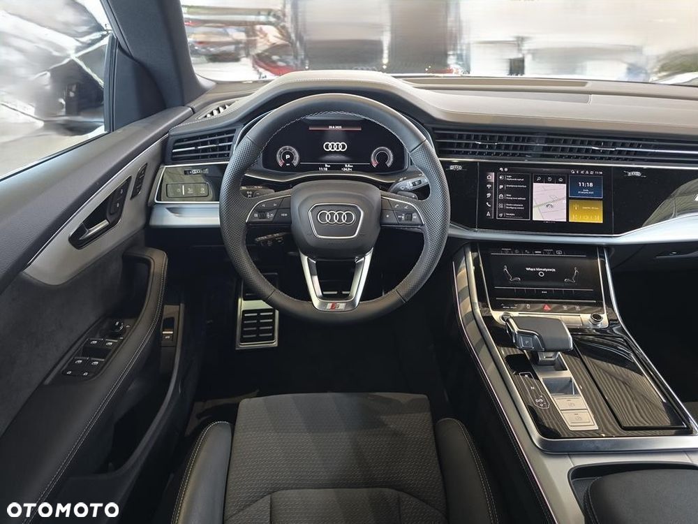 Audi Q8 - 18