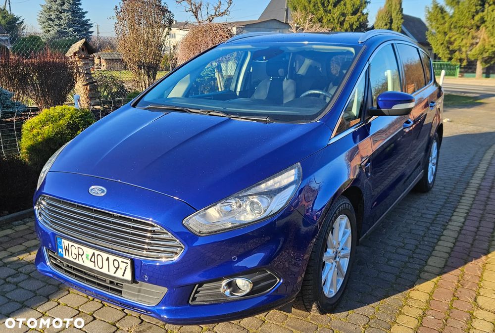 Ford S-Max 2.0 TDCi Titanium PowerShift - 32