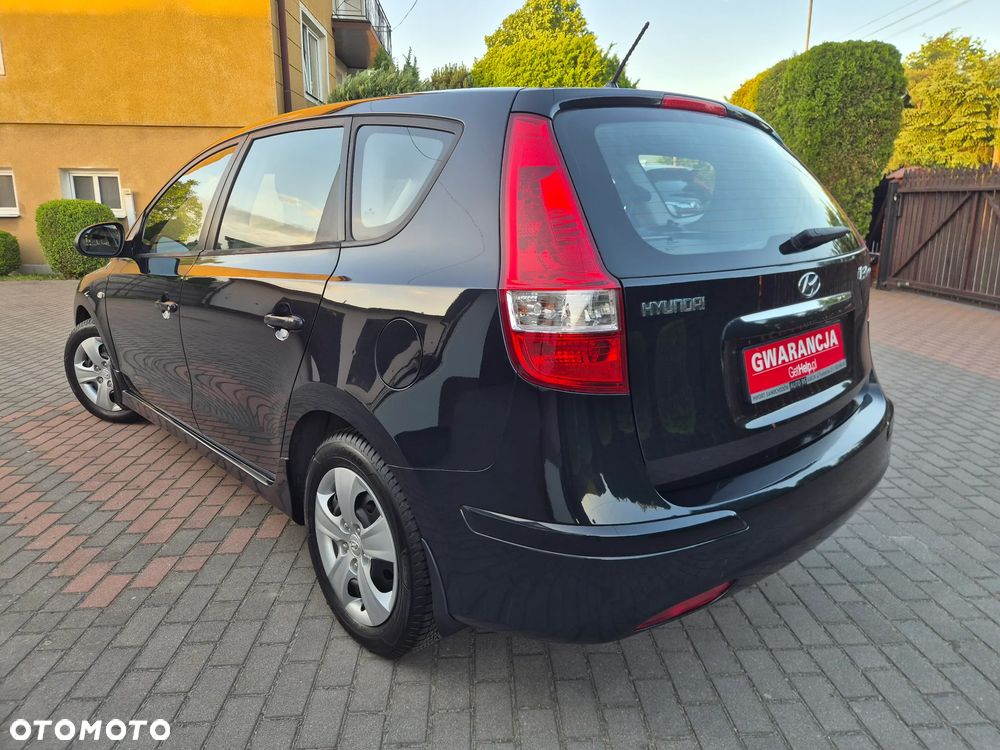 Hyundai i30 i30cw 1.4 Comfort - 4