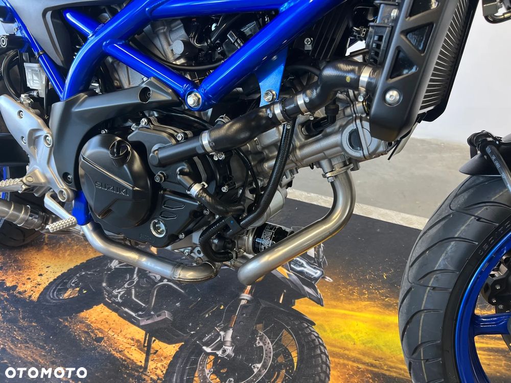 Suzuki SV - 21
