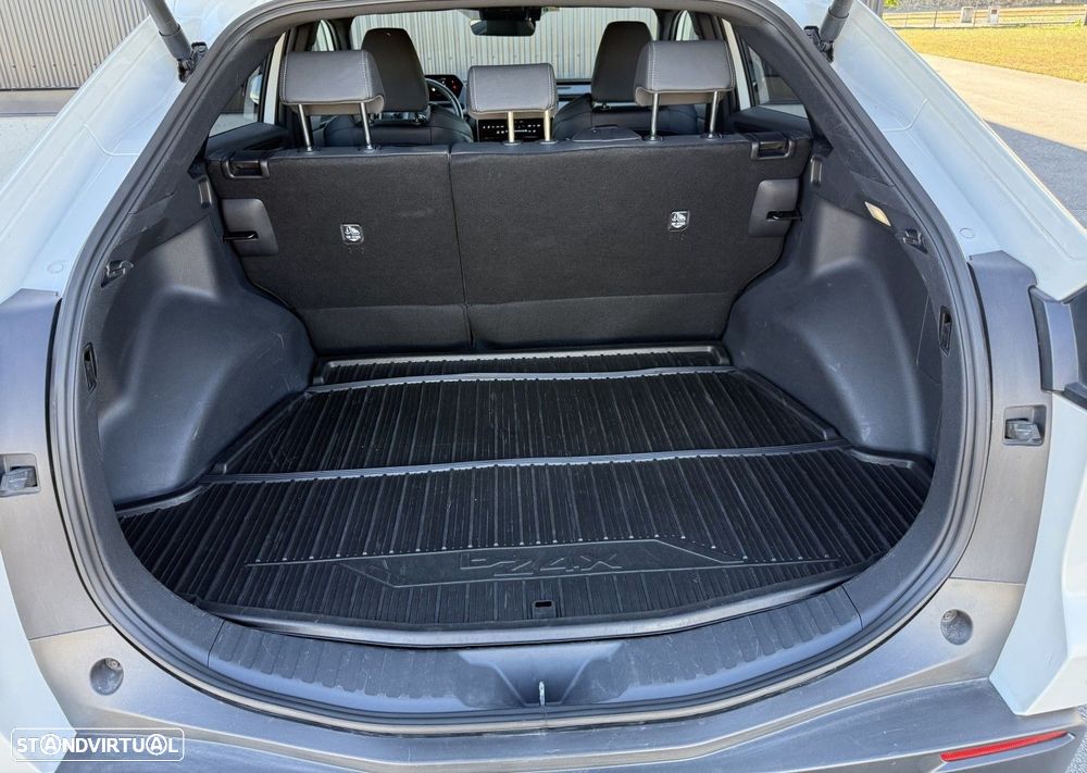 Toyota bZ4X 71,4 kWh Exclusive Limited - 23