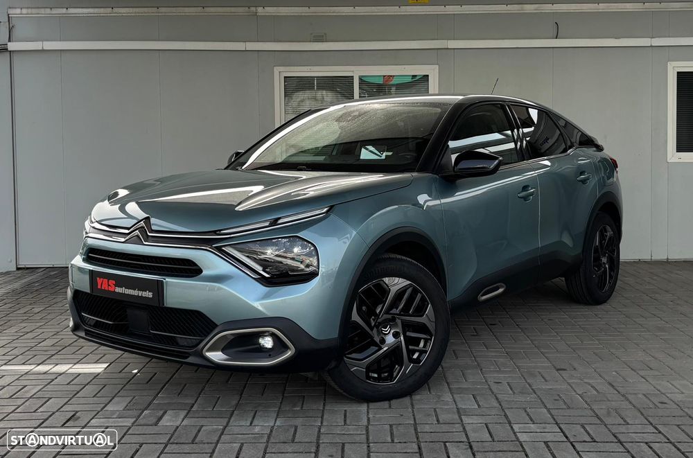 Citroën C4 1.2 PureTech Shine EAT8 - 1