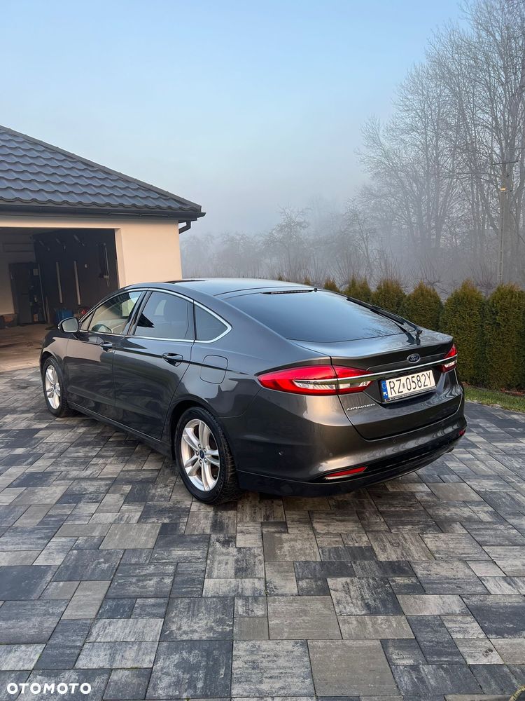 Ford Mondeo 1.5 EcoBoost Titanium - 9