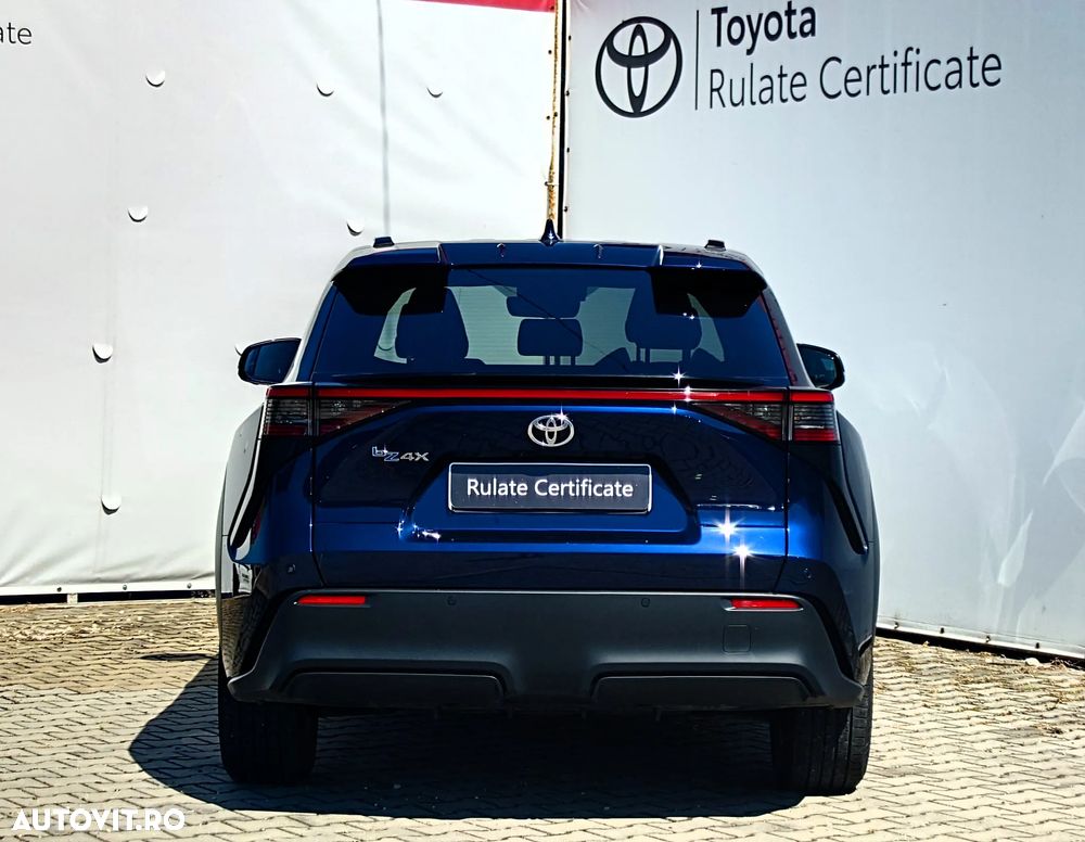 Toyota BZ4X 160 KW AWD (4x4) Luxury - 7