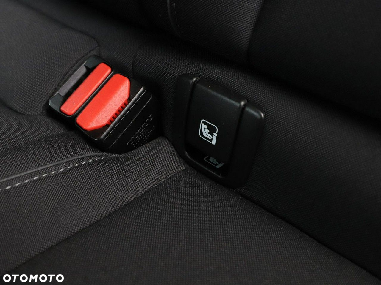 Volvo XC 40 T3 Momentum Pro - 37