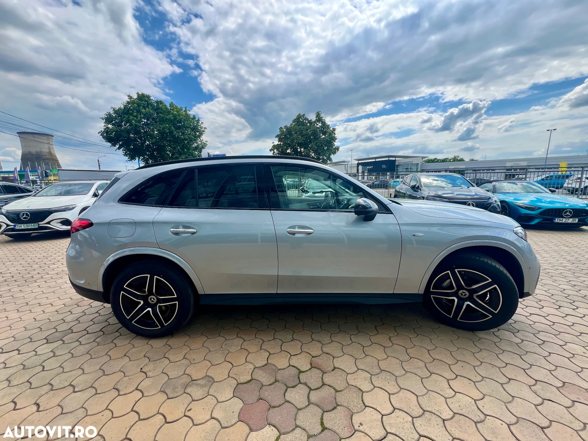 Mercedes-Benz GLC 300 e 4MATIC - 6