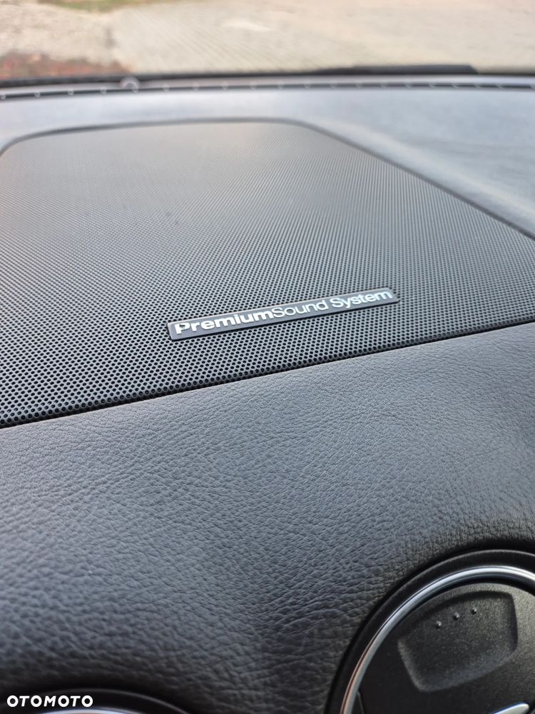 Ford S-Max 2.0 TDCi DPF Titanium - 11