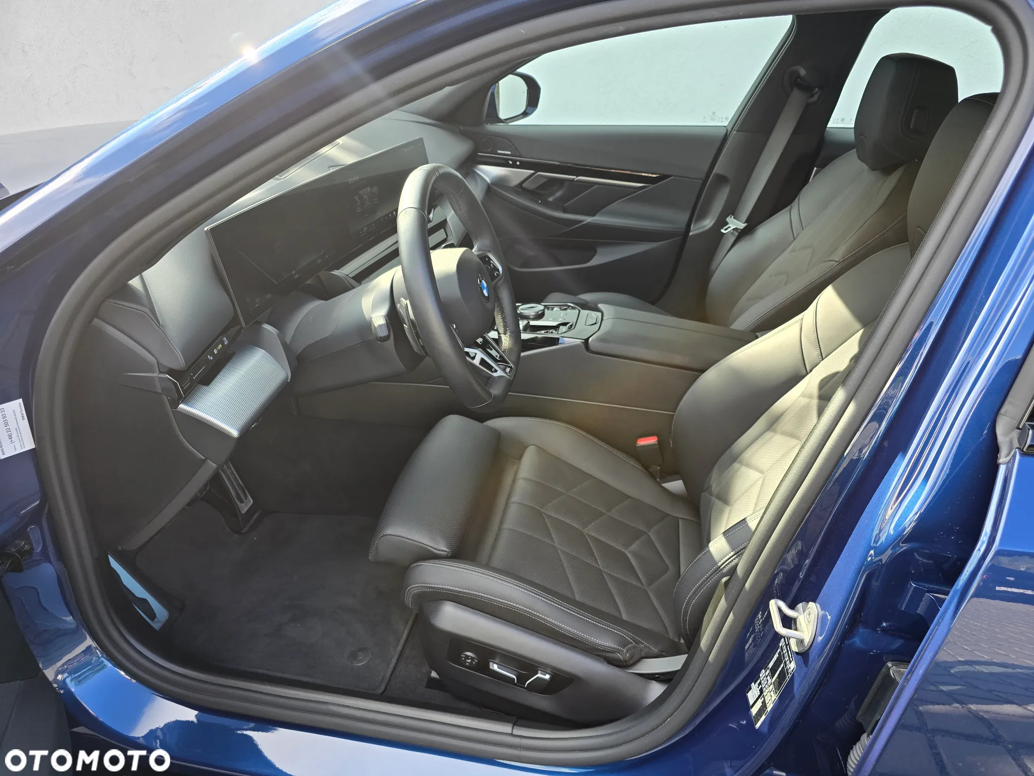 BMW Seria 5 520d Touring - 6