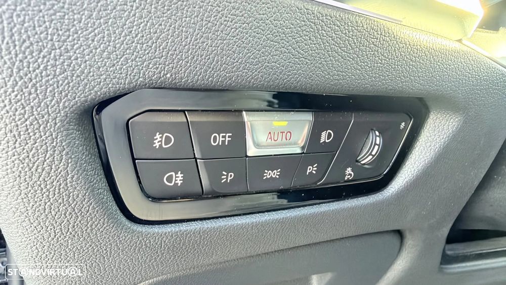 BMW 320 d Ultimate Auto - 19