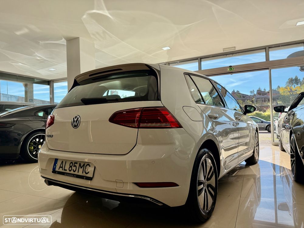 VW e-Golf Standard - 13