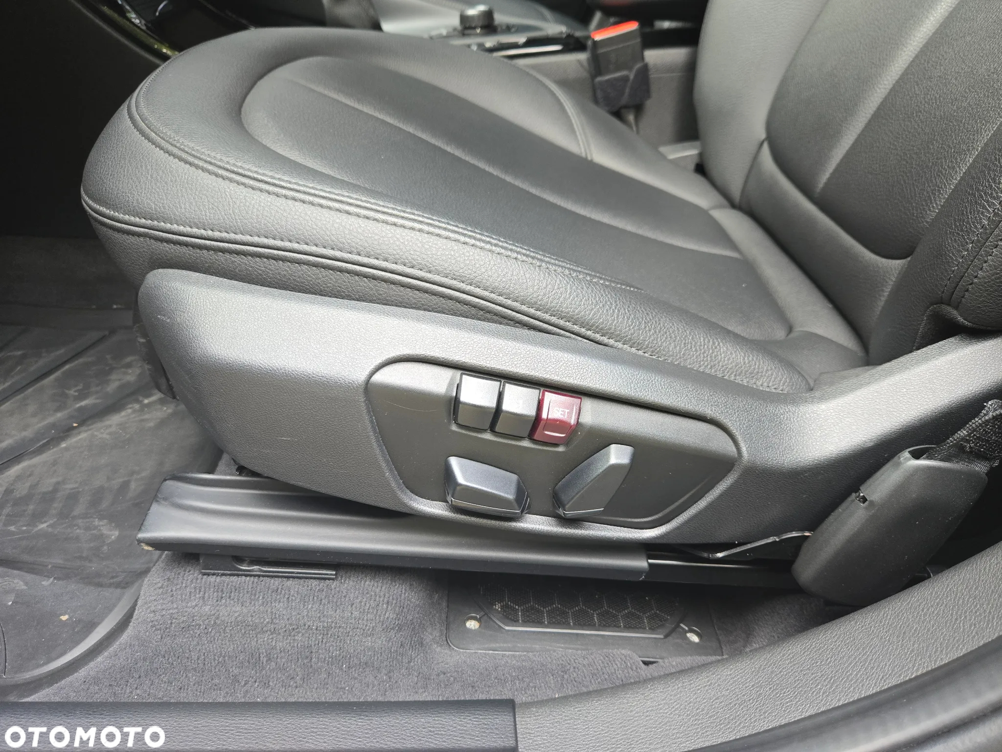 BMW X1 xDrive28i - 17