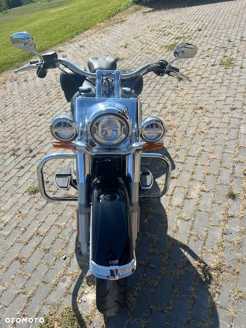 Harley-Davidson Softail Deluxe - 3