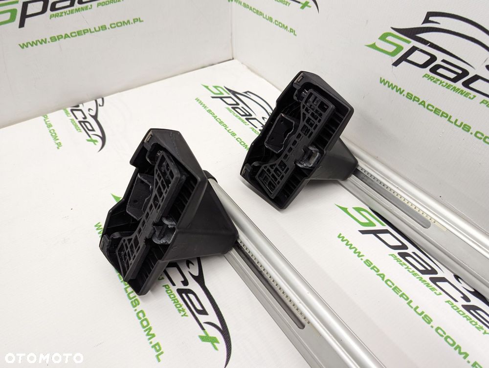 Bagażnik dachowy Thule: belki 861 + Stopy 7105 + kit - 5