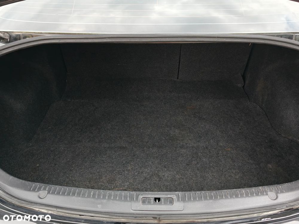 Mazda 6 2.0 CD Exclusive + - 17
