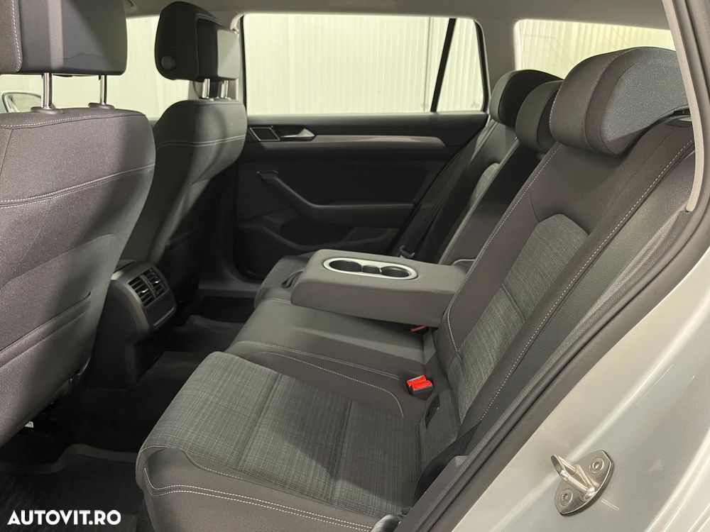 Volkswagen Passat Variant 1.5 TSI ACT OPF DSG Comfortline - 11