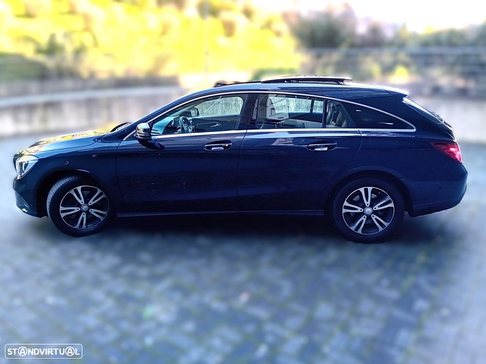 Mercedes-Benz CLA 180 7G-DCT UrbanStyle Edition - 5