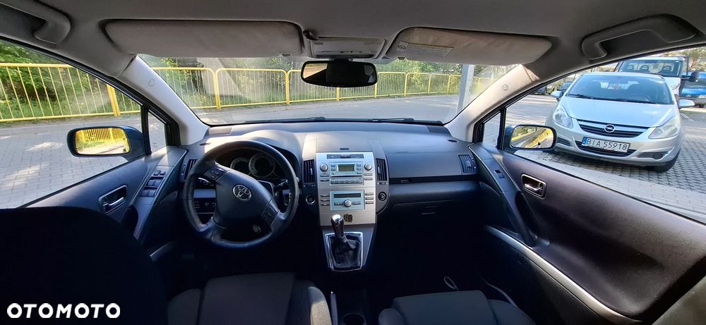 Toyota Corolla Verso 1.8 Sol 7os - 12