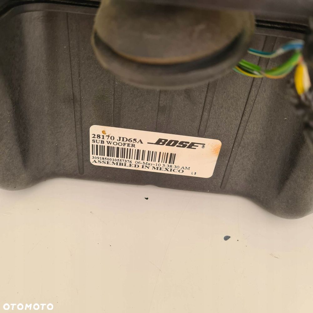 nissan qashqai j10 lift subwoofer bose basowy - 4
