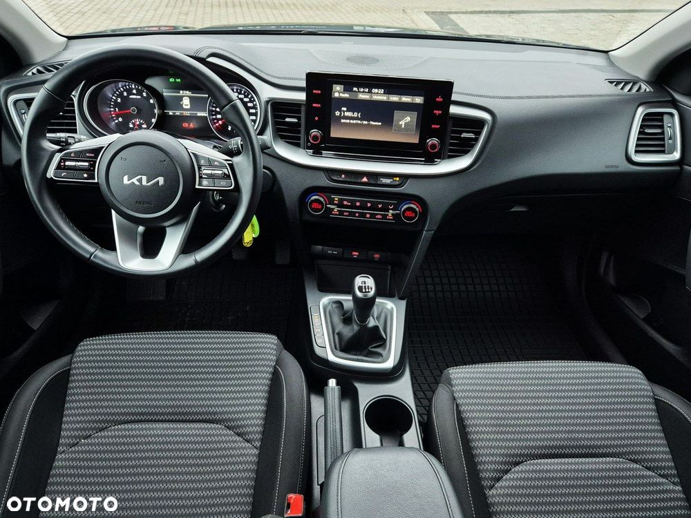 Kia XCeed 1.5 T-GDI M - 40