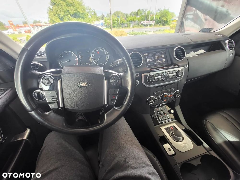 Land Rover Discovery 3.0 SD V6 HSE - 12