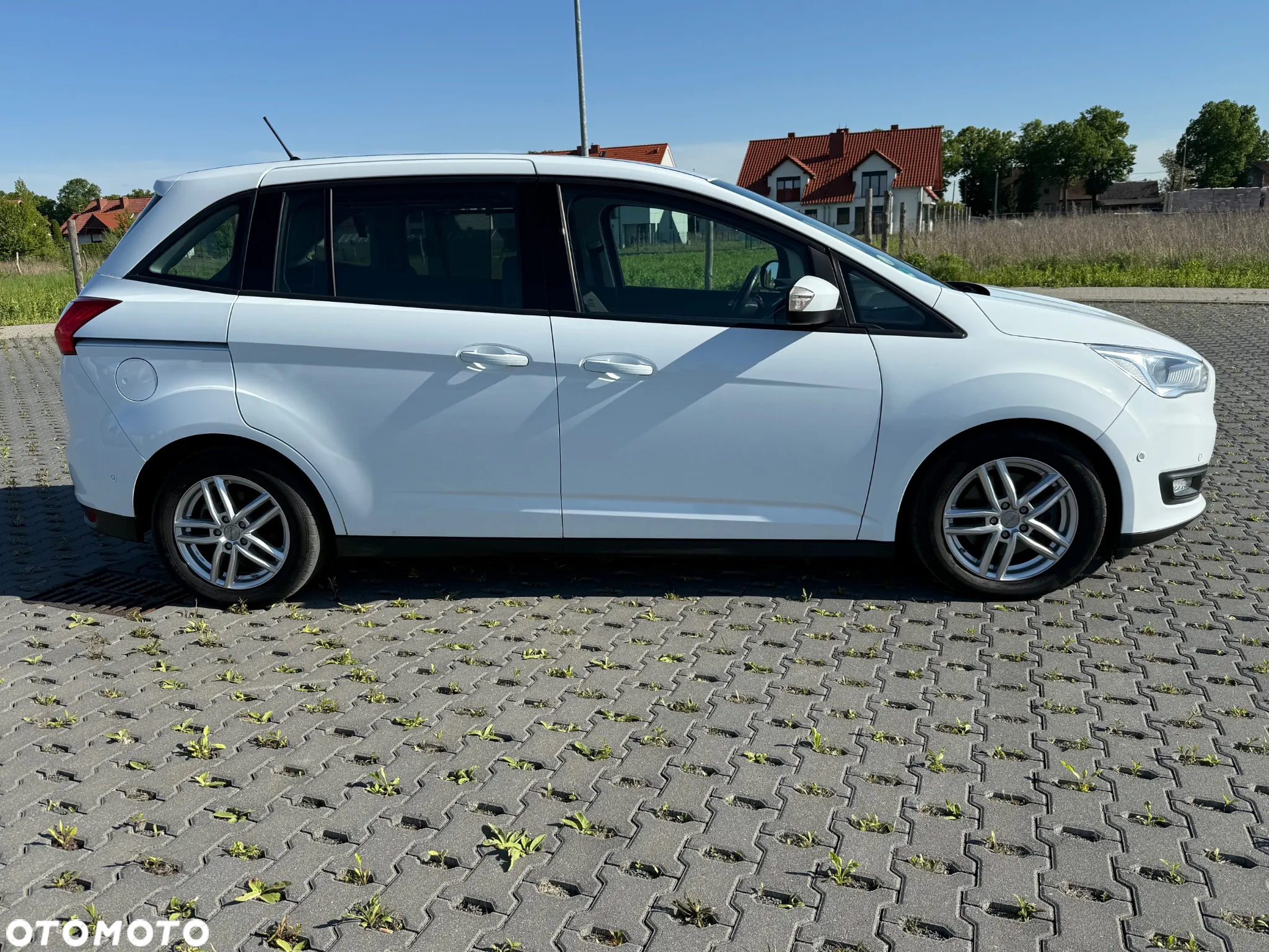 Ford Grand C-MAX 1.5 TDCi Start-Stopp-System Business Edition - 9
