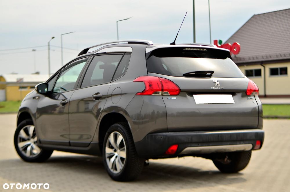 Peugeot 2008 PureTech 82 Style - 7