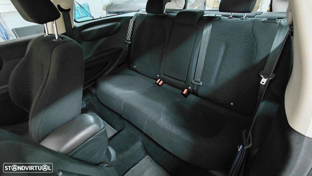 Citroën C4 1.6 HDi 110 VTS - 11