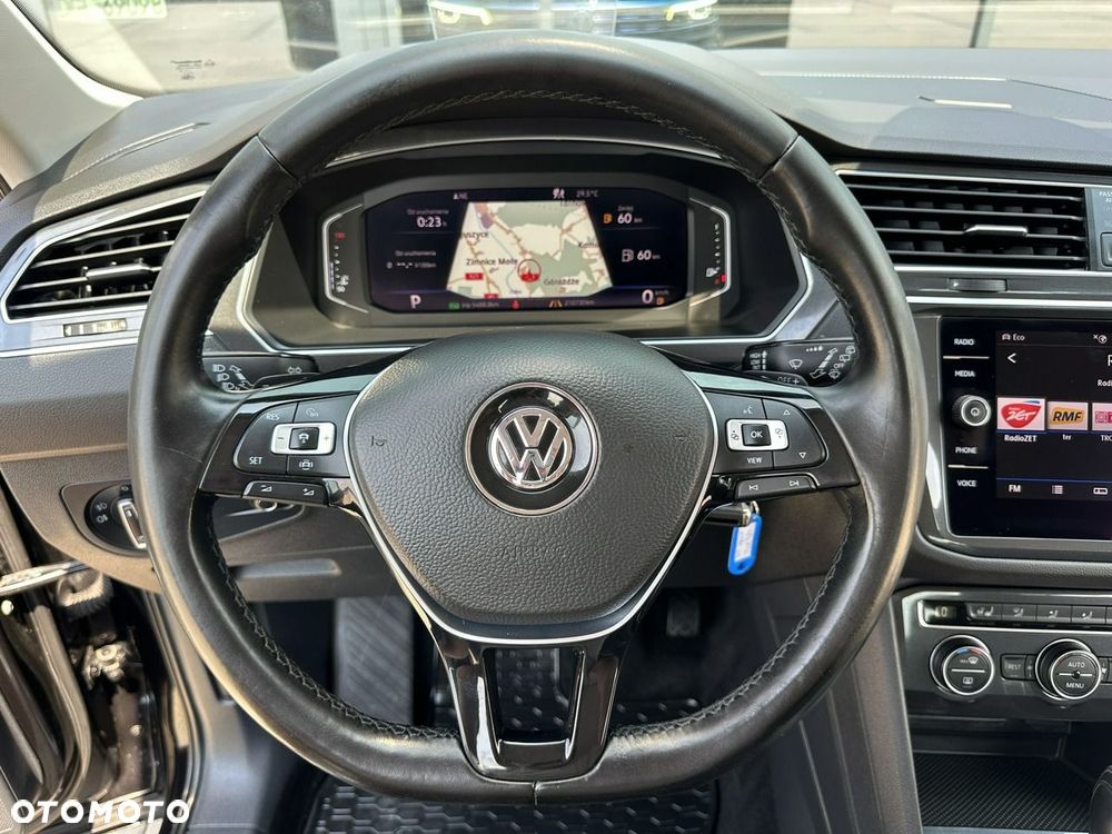 Volkswagen Tiguan 2.0 TDI SCR 4MOTION DSG Highline - 19