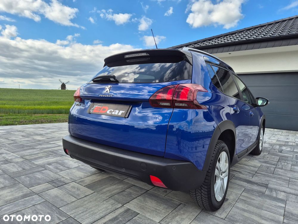Peugeot 2008 BlueHDi 100 STOP & START Signature - 26