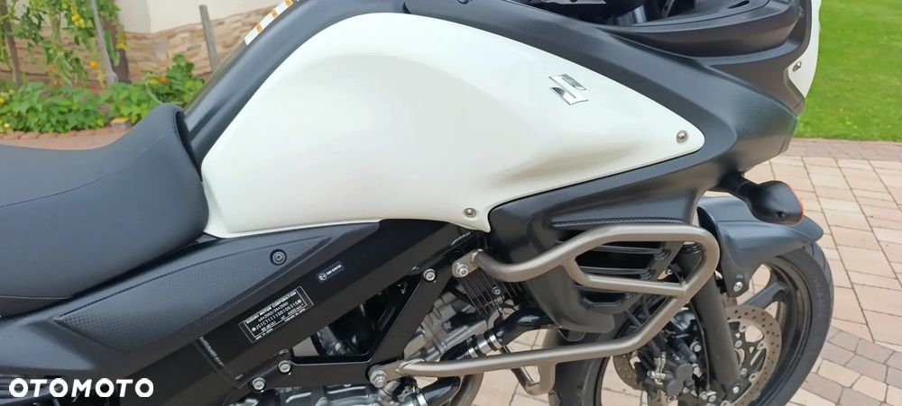 Suzuki V-STROM - 27