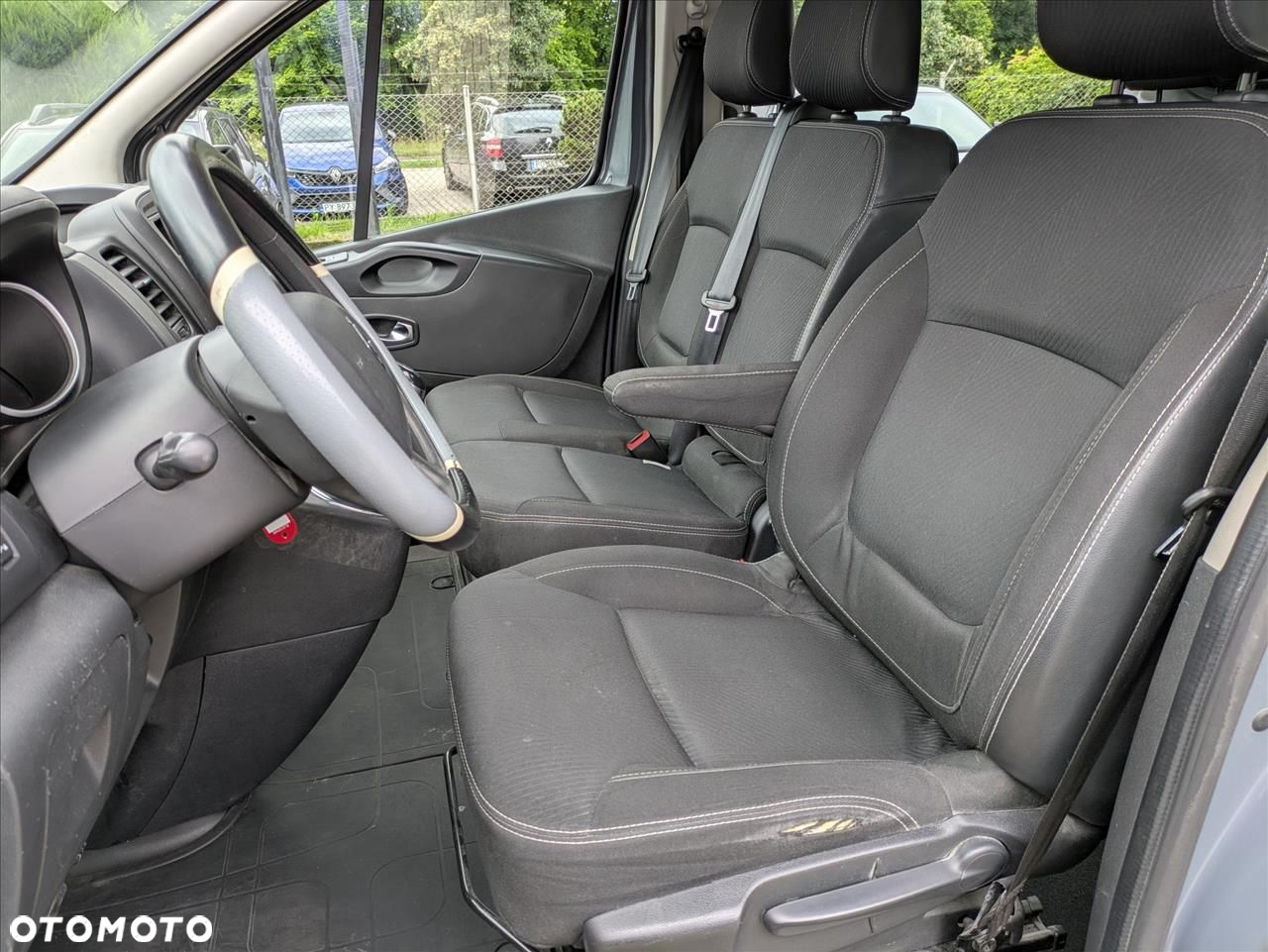 Renault trafic - 10
