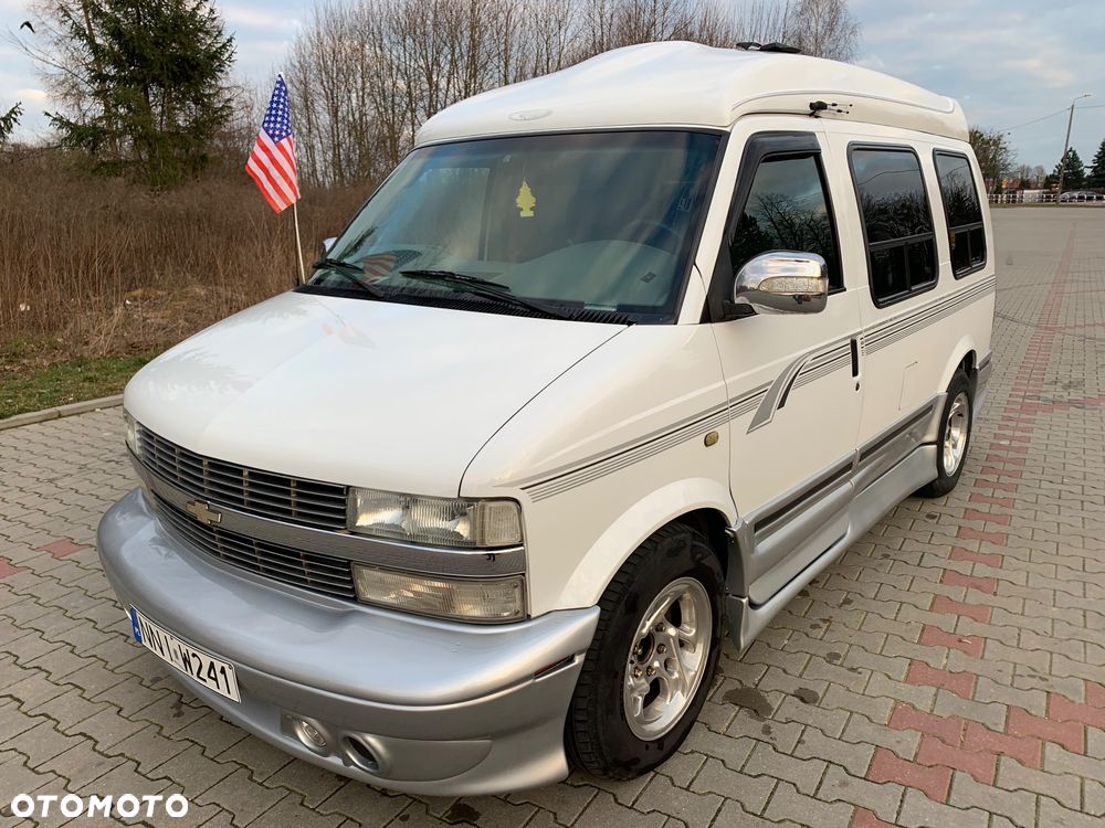 Chevrolet Astro - 32