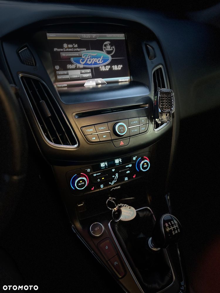 Ford Focus 1.5 EcoBoost Titanium ASS - 16