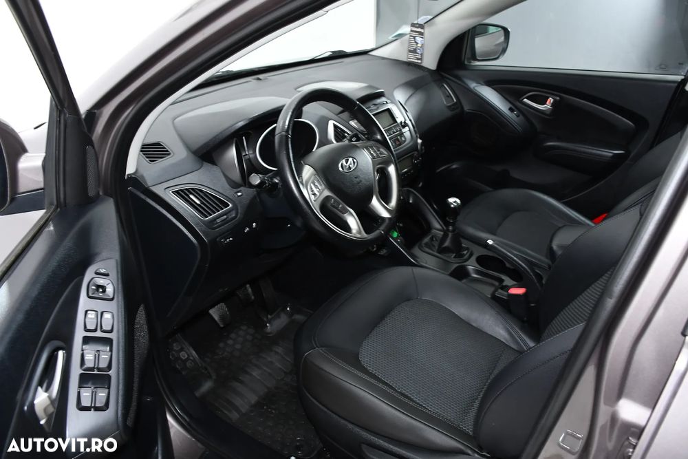 Hyundai ix35 1.7 CRDI 2WD Comfort - 14