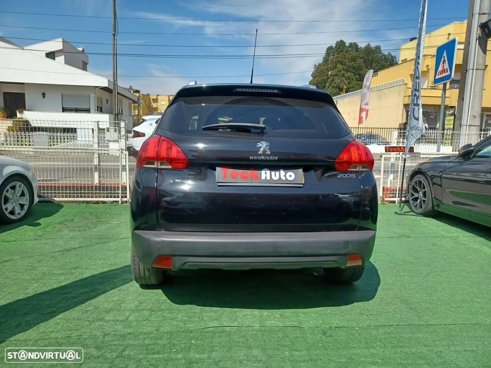 Peugeot 2008 - 5