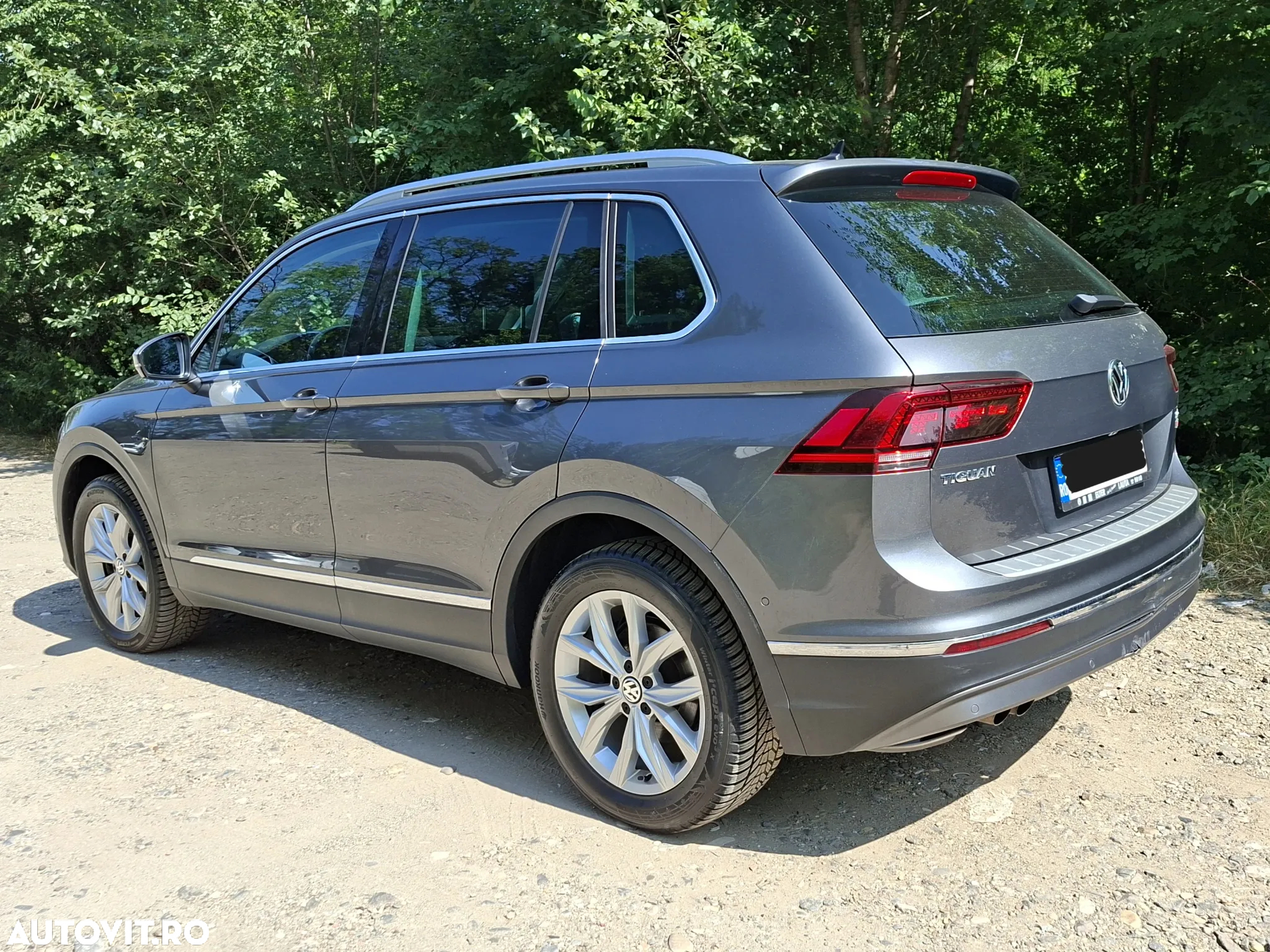 Volkswagen Tiguan 2.0 TSI DSG 4Mot Highline - 4