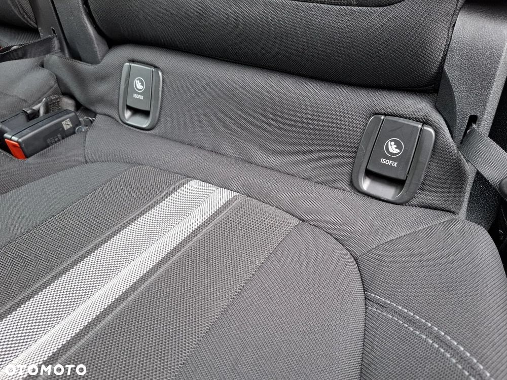 BMW Seria 2 - 16