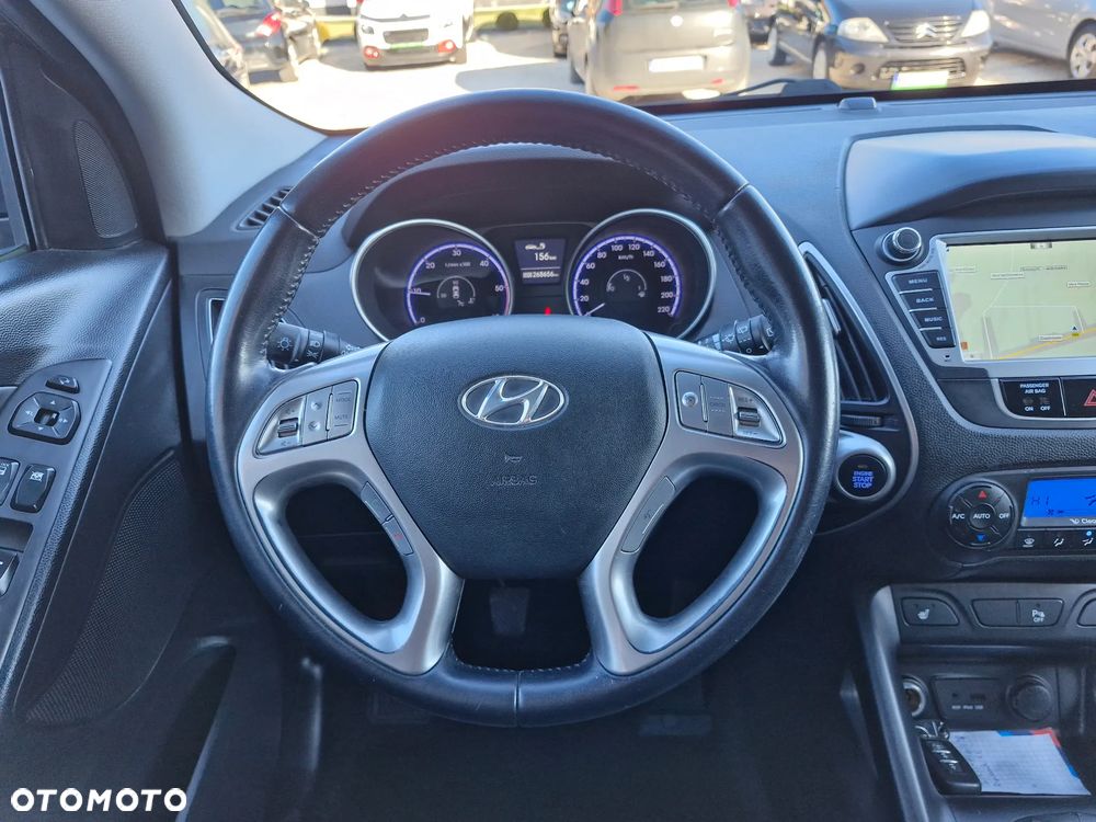 Hyundai ix35 1.7 CRDi 2WD Fifa World Cup Edition - 26