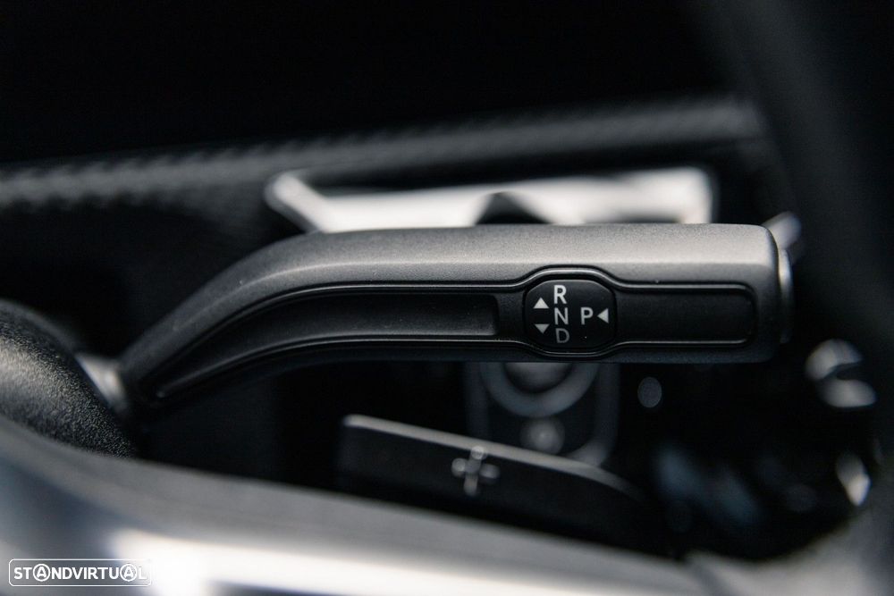 Mercedes-Benz A 200 Standard - 32