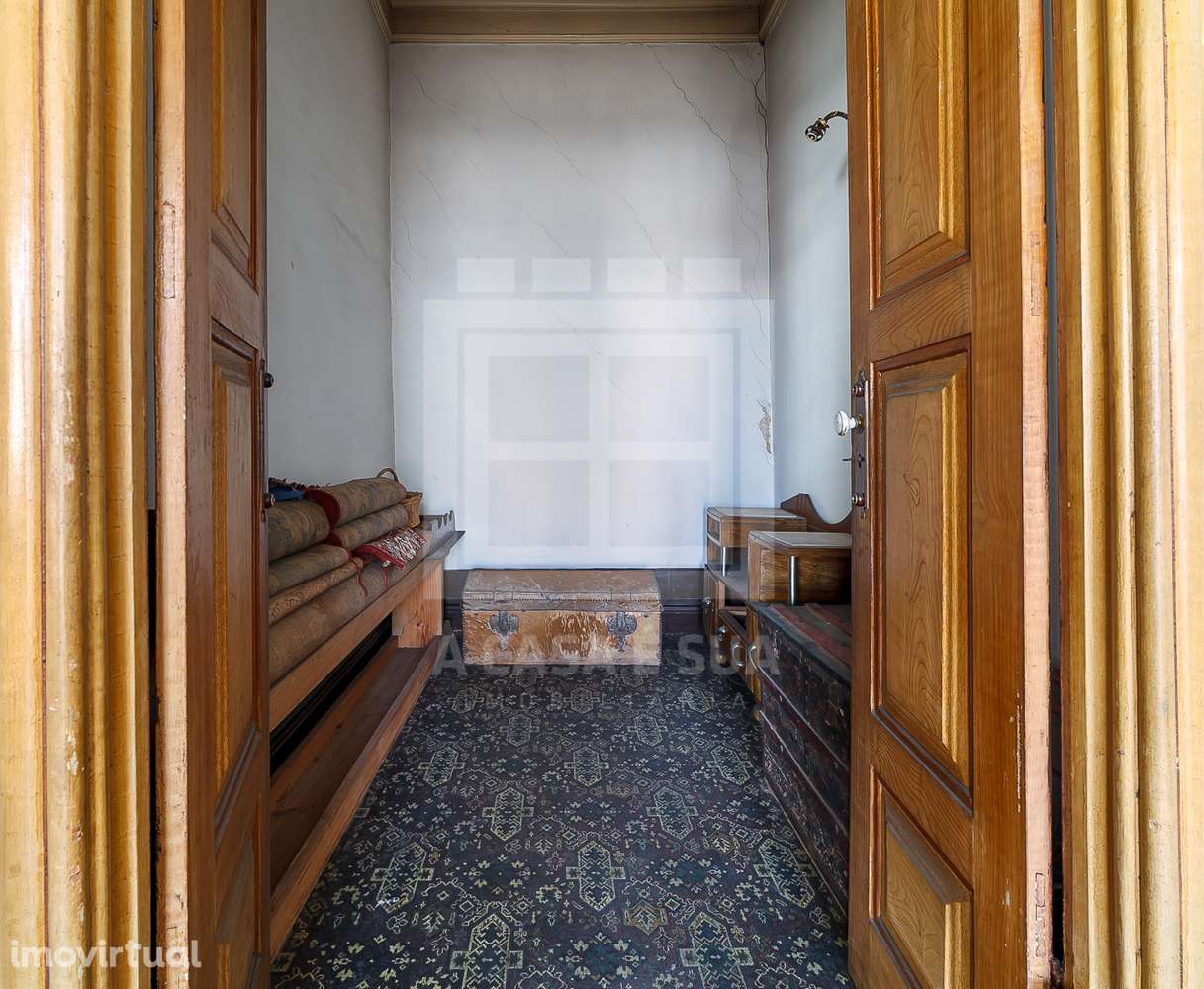 Imóvel único no coração de Ovar – Ideal para habitação e investimento - Grande imagem: 4/32